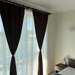 Hotel арапя